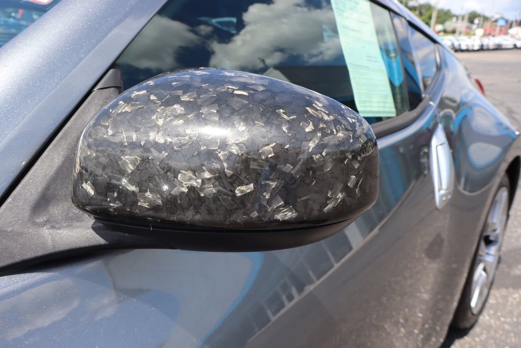 Used 2016 Nissan 370Z Coupe RWD image 29