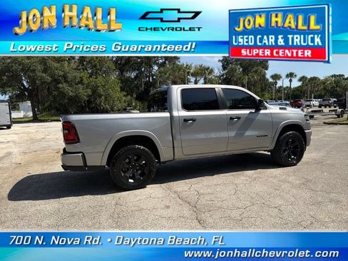 Used 2025 RAM 1500 Big Horn AWD/4WD image 13