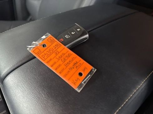 Used 2023 Lexus GX 460 Premium w/ Premium Package image 29