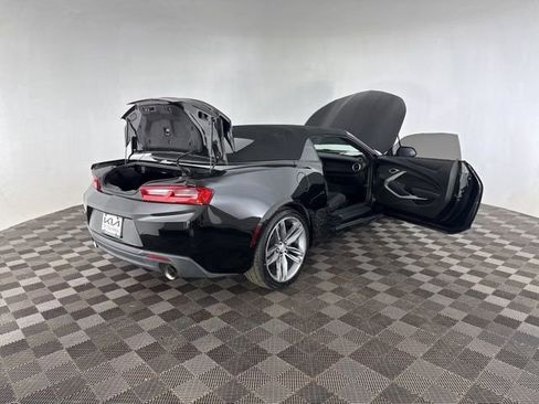 Used 2018 Chevrolet Camaro LT w/ RS Package image 16