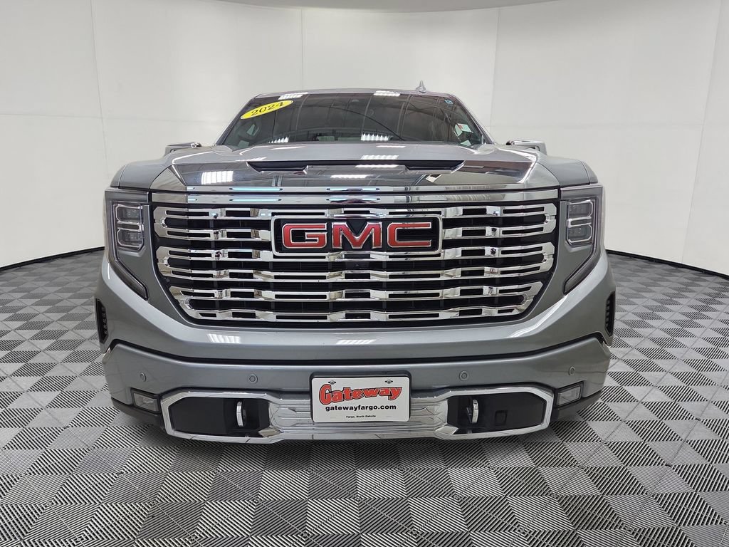 Used 2024 GMC Sierra 1500 Denali AWD/4WD image 5