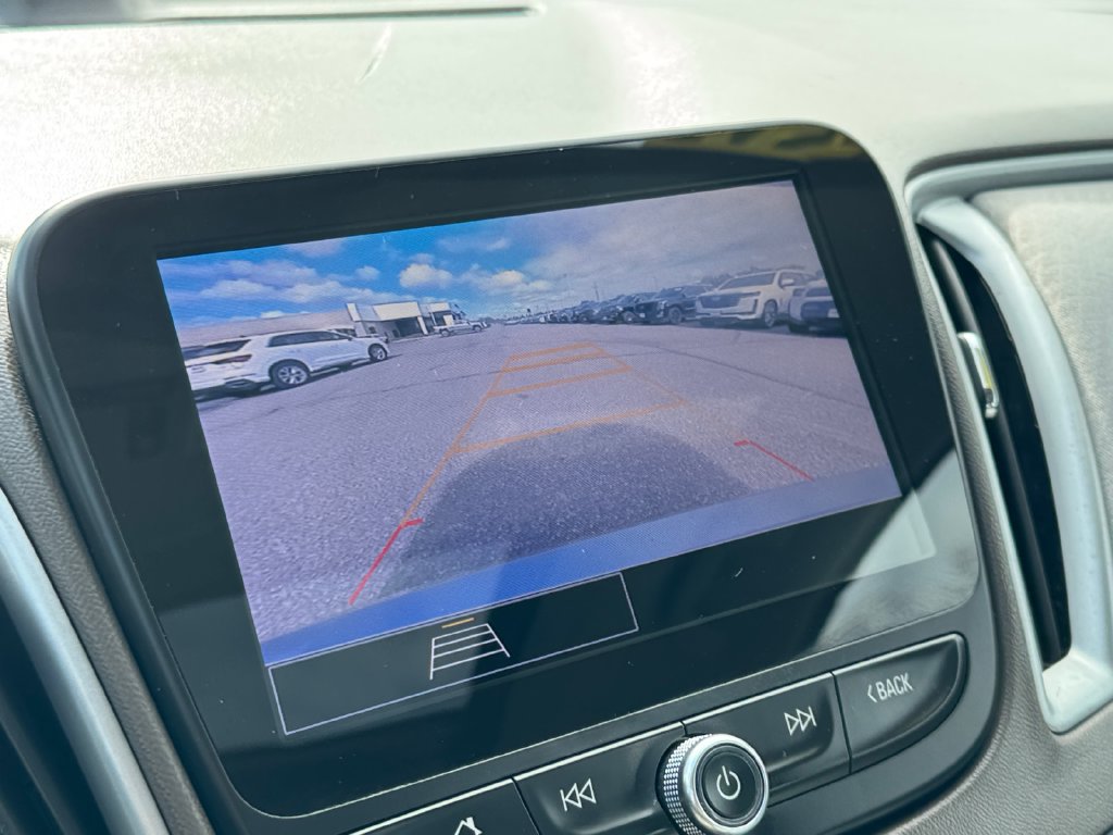 Used 2024 Chevrolet Malibu LT FWD image 34