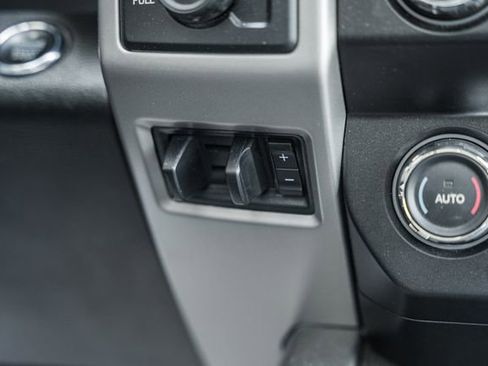 Used 2021 Ford F250 Lariat w/ Tremor Off-Road Package AWD/4WD image 38