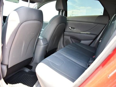 Used 2021 Hyundai Elantra SEL w/ Cargo Package FWD image 19