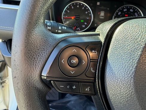 Used 2019 Toyota RAV4 XLE image 24