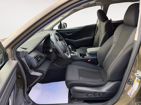 Used 2020 Subaru Outback Premium image 13