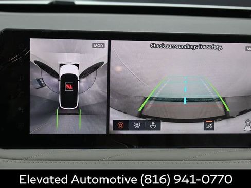 Certified 2026 INFINITI QX60 Autograph w/ Dark Cargo Package image 24