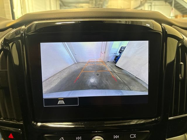 Used 2023 Chevrolet Traverse LT FWD image 20