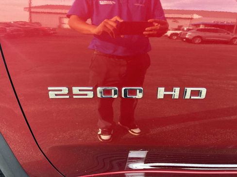 Used 2020 Chevrolet Silverado 2500 LTZ w/ LTZ Convenience Package image 30