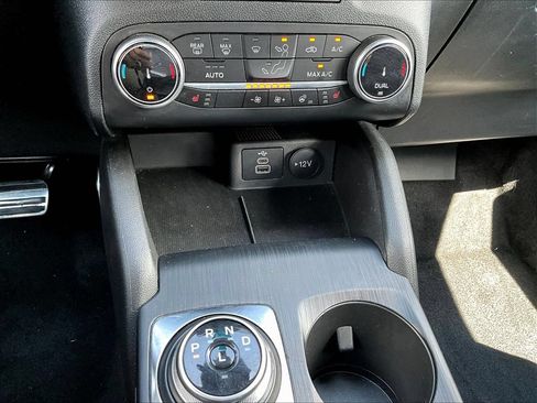 Certified 2024 Ford Escape ST-Line AWD/4WD image 16