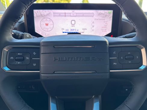 Used 2024 GMC Hummer EV 3X w/ Extreme Off-Road Package image 35