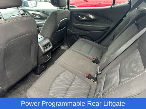 Used 2022 GMC Terrain SLE w/ Driver Convenience Package AWD/4WD image 9