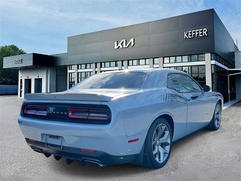 Used 2021 Dodge Challenger R/T image 8