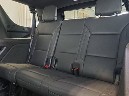 Used 2025 Chevrolet Tahoe LT AWD/4WD image 32