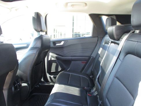 Used 2022 Ford Escape SEL image 41
