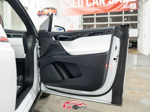 Used 2017 Tesla Model X 100D image 36
