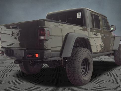 Used 2021 Jeep Gladiator Rubicon w/ Cold Weather Group image 5