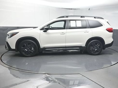 Used 2024 Subaru Ascent Limited AWD/4WD image 5