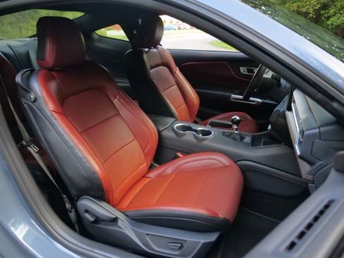 Used 2024 Ford Mustang GT Premium w/ GT Performance Package RWD image 29