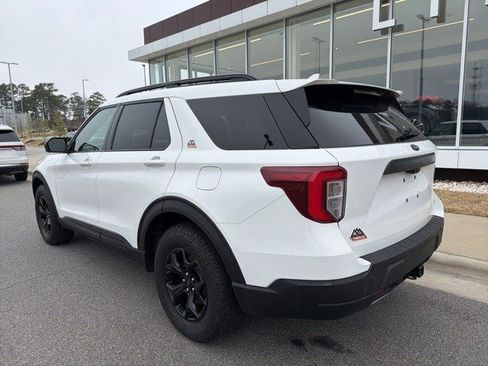 Used 2023 Ford Explorer Timberline image 3
