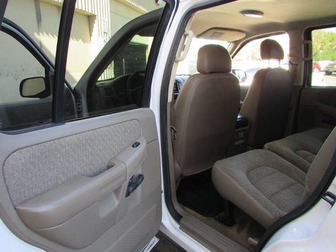 Used 2003 Ford Explorer Sport XLS image 17