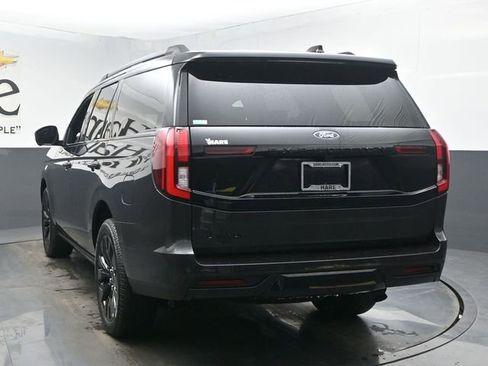 Used 2025 Ford Expedition Platinum w/ Stealth Appearance Package AWD/4WD image 37