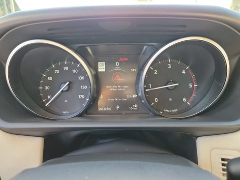 Used 2017 Land Rover Range Rover Sport HSE AWD/4WD image 23