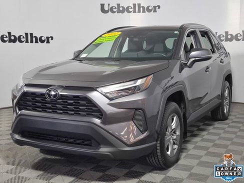 Certified 2022 Toyota RAV4 XLE w/ Convenience Package AWD/4WD image 3