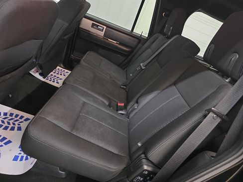 Used 2016 Ford Expedition XLT AWD/4WD image 25