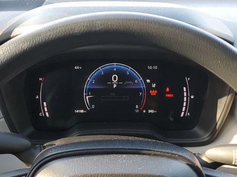 Used 2026 Toyota Corolla Cross L image 22