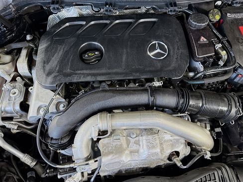 Used 2024 Mercedes-Benz GLA 250 4MATIC image 39