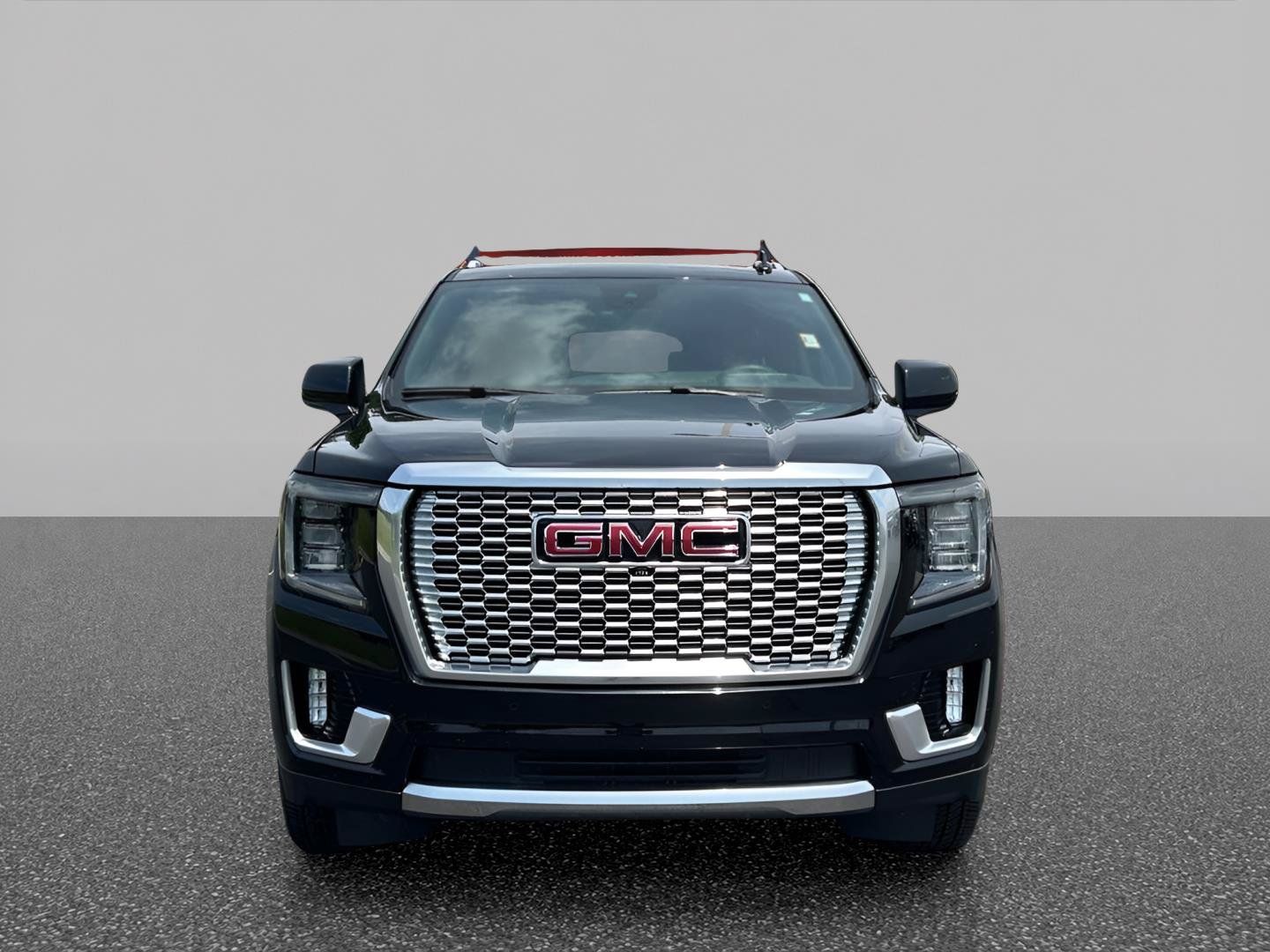 Certified 2024 GMC Yukon Denali w/ Denali Reserve Package AWD/4WD image 2