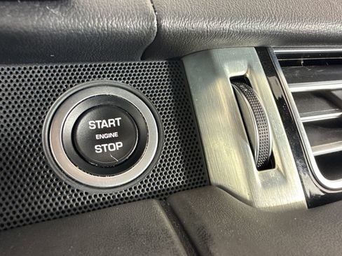 Used 2019 Land Rover Range Rover Supercharged AWD/4WD image 22