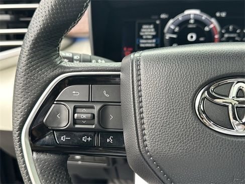 Certified 2023 Toyota Sequoia Capstone image 11