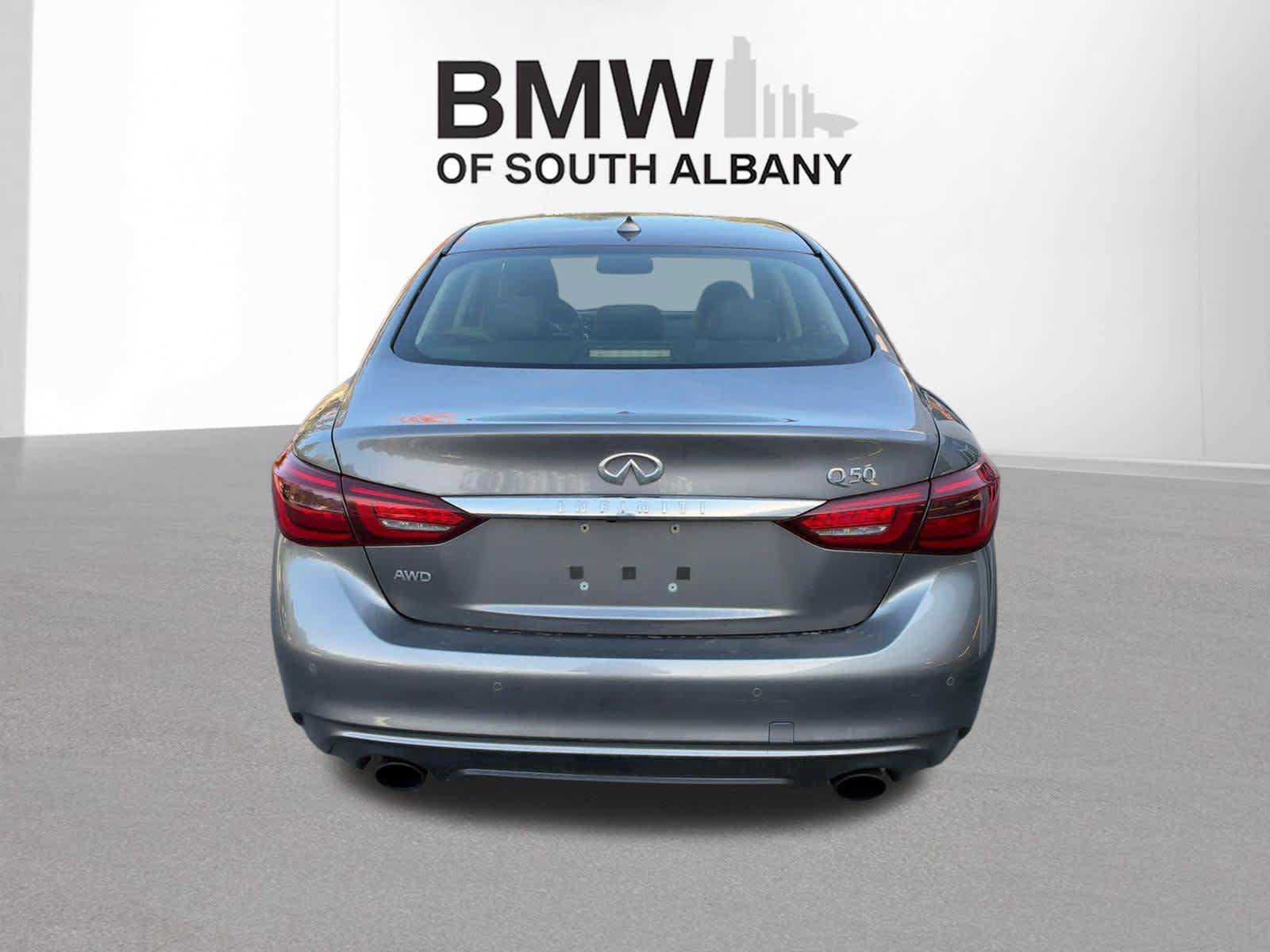 Used 2018 INFINITI Q50 Luxe w/ Sensory Package (Luxe) AWD/4WD image 4