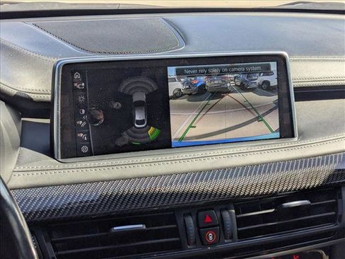 Used 2017 BMW X6 M image 14