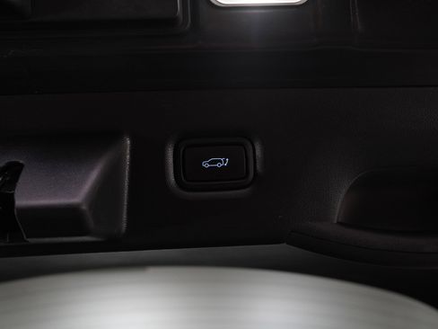 Certified 2024 Hyundai Ioniq 5 SEL AWD/4WD image 17