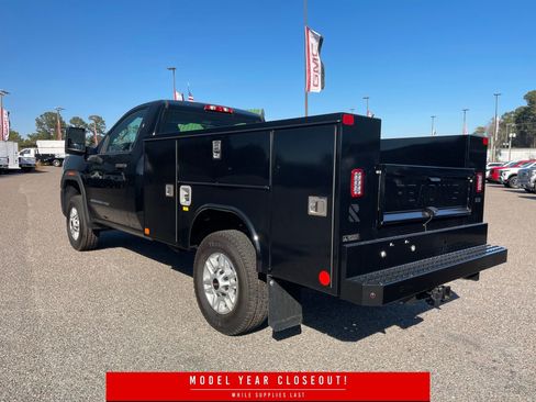 New 2025 GMC Sierra 2500 Pro RWD image 13