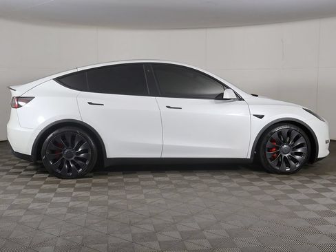 Used 2021 Tesla Model Y Performance AWD/4WD image 17