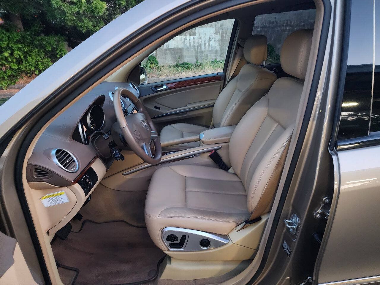 Used 2009 Mercedes-Benz GL 450 4MATIC image 11