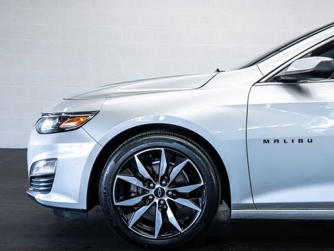 Used 2020 Chevrolet Malibu RS image 12