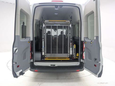 Used 2017 Ford Transit 350 XL RWD image 12