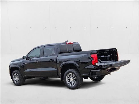 New 2026 Chevrolet Colorado LT image 9