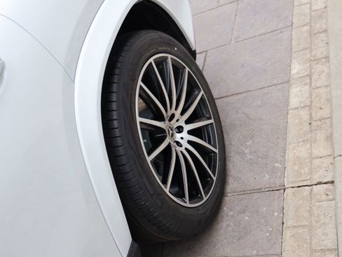 New 2026 Mercedes-Benz GLS 580 4MATIC image 42