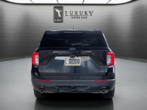 Used 2023 Ford Explorer ST-Line w/ Class IV Trailer Tow Package AWD/4WD image 7