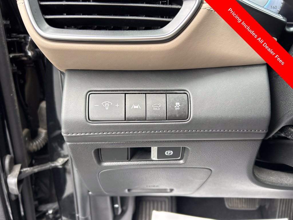 Used 2022 Hyundai Santa Fe Limited FWD image 7
