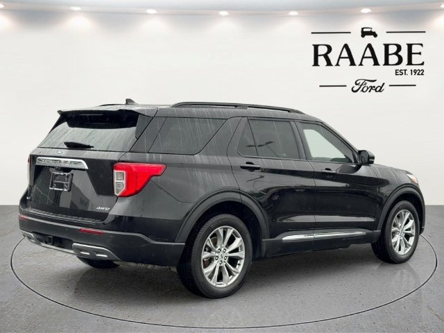Used 2023 Ford Explorer XLT w/ Equipment Group 202A AWD/4WD image 7