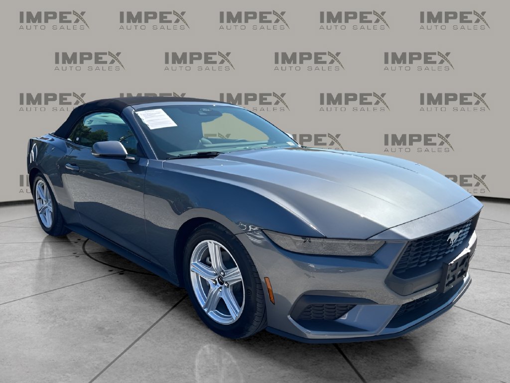 Used 2026 Ford Mustang Premium RWD image 7