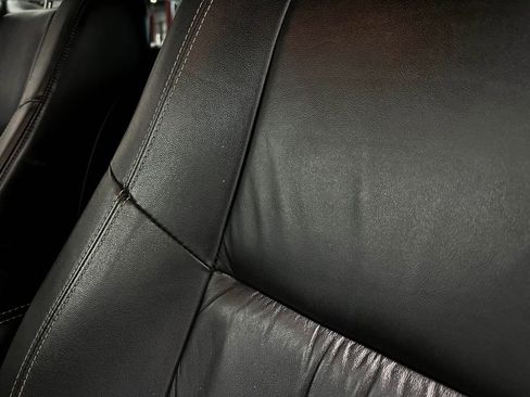 Used 2016 Jeep Grand Cherokee Limited image 18