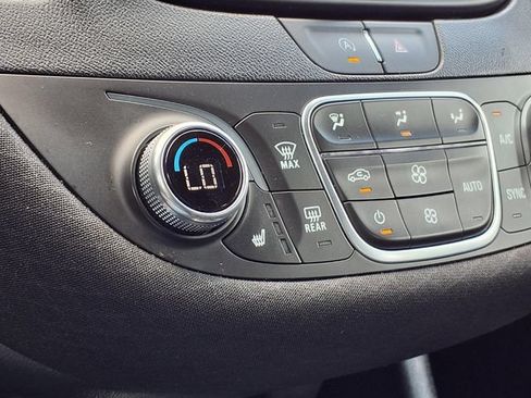Used 2024 Chevrolet Malibu LT FWD image 5
